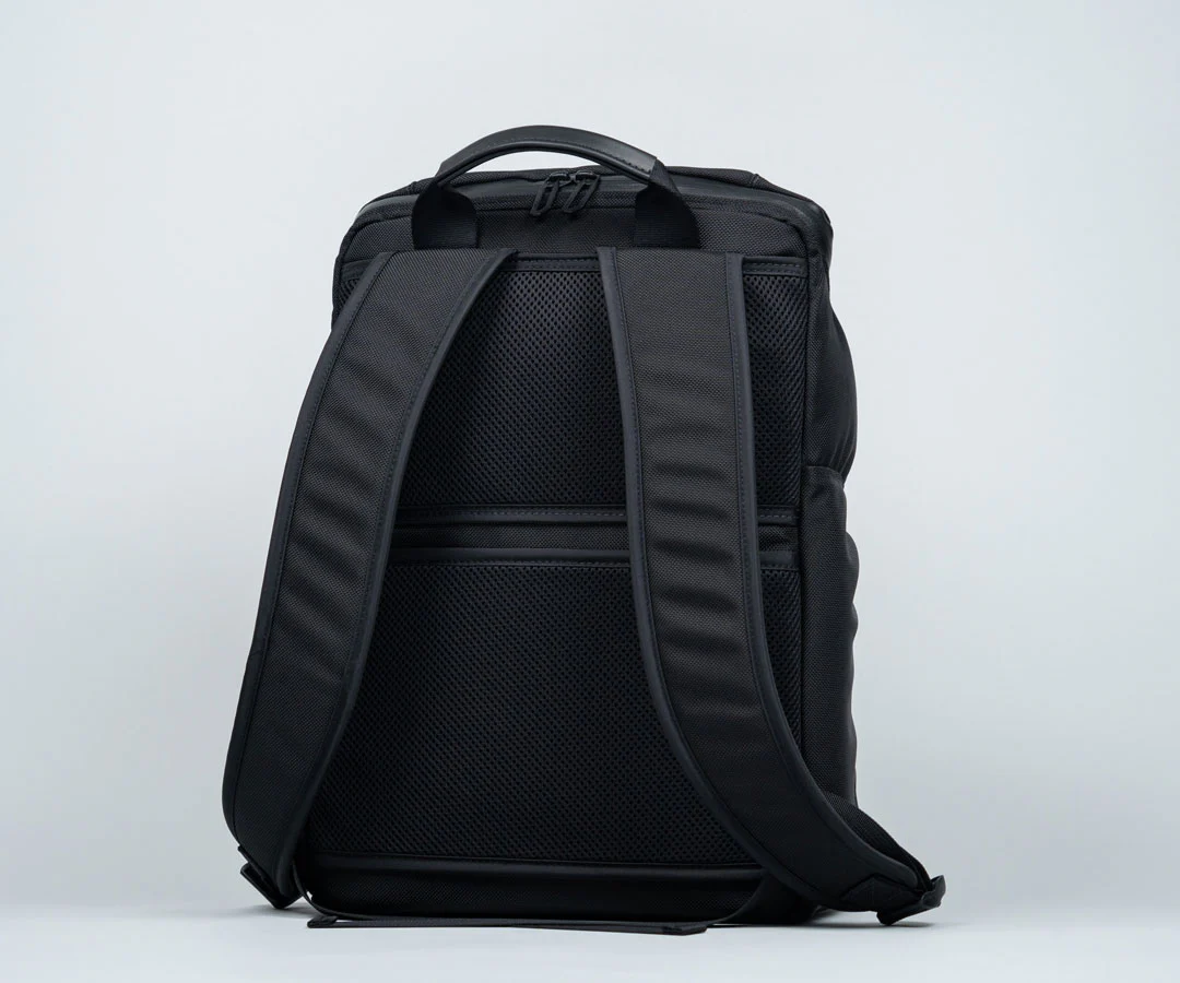 Backpack for Apple Vision Pro - Image 12