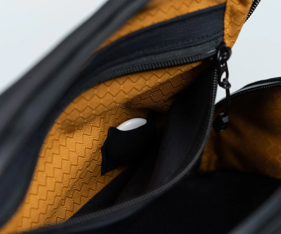 Backpack for Apple Vision Pro - Image 8