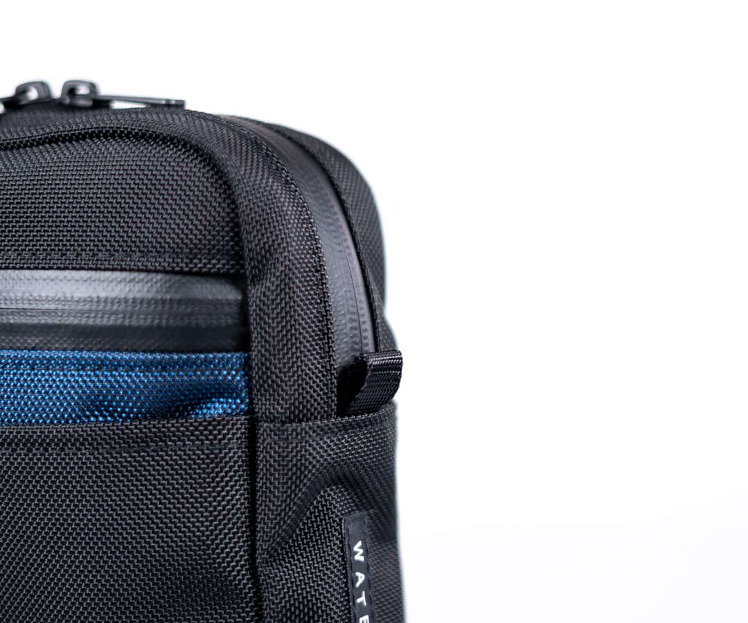 Essential Crossbody - Image 14