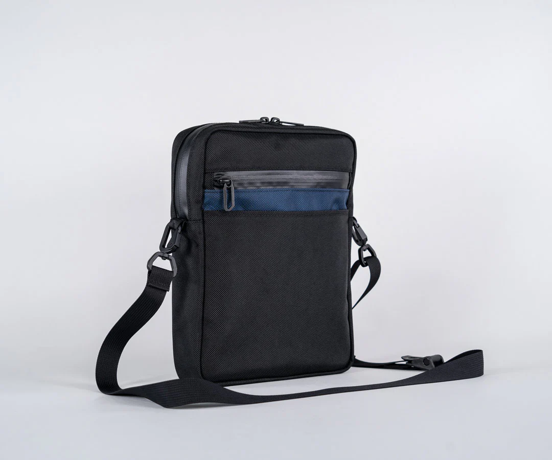 Essential Crossbody - Image 16