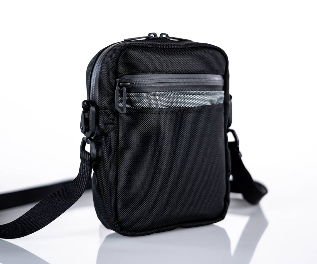 Essential Crossbody - Image 19