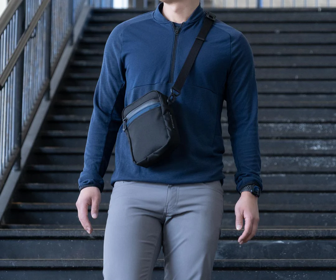Essential Crossbody - Image 5