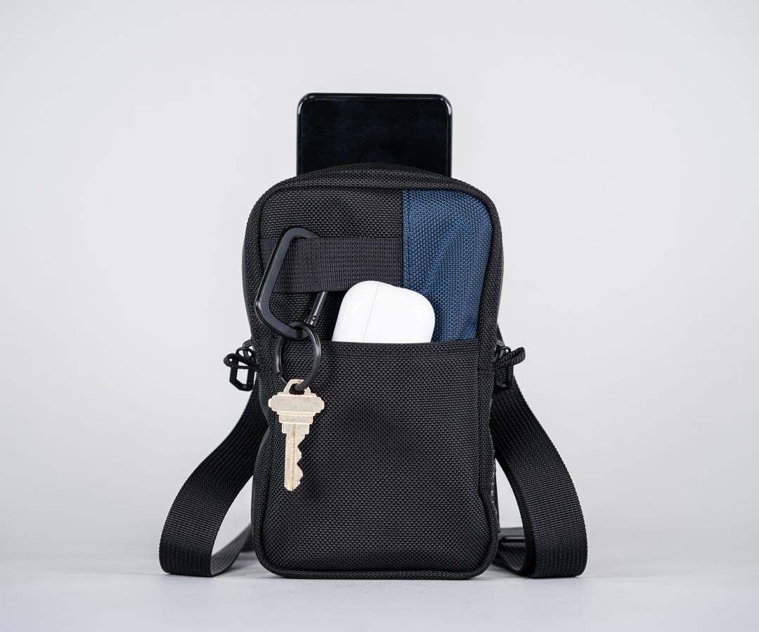 Essential iPhone Pouch - Image 3