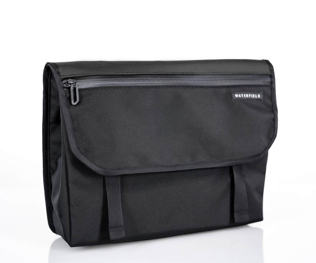 Essential Messenger Laptop Bag - Image 18