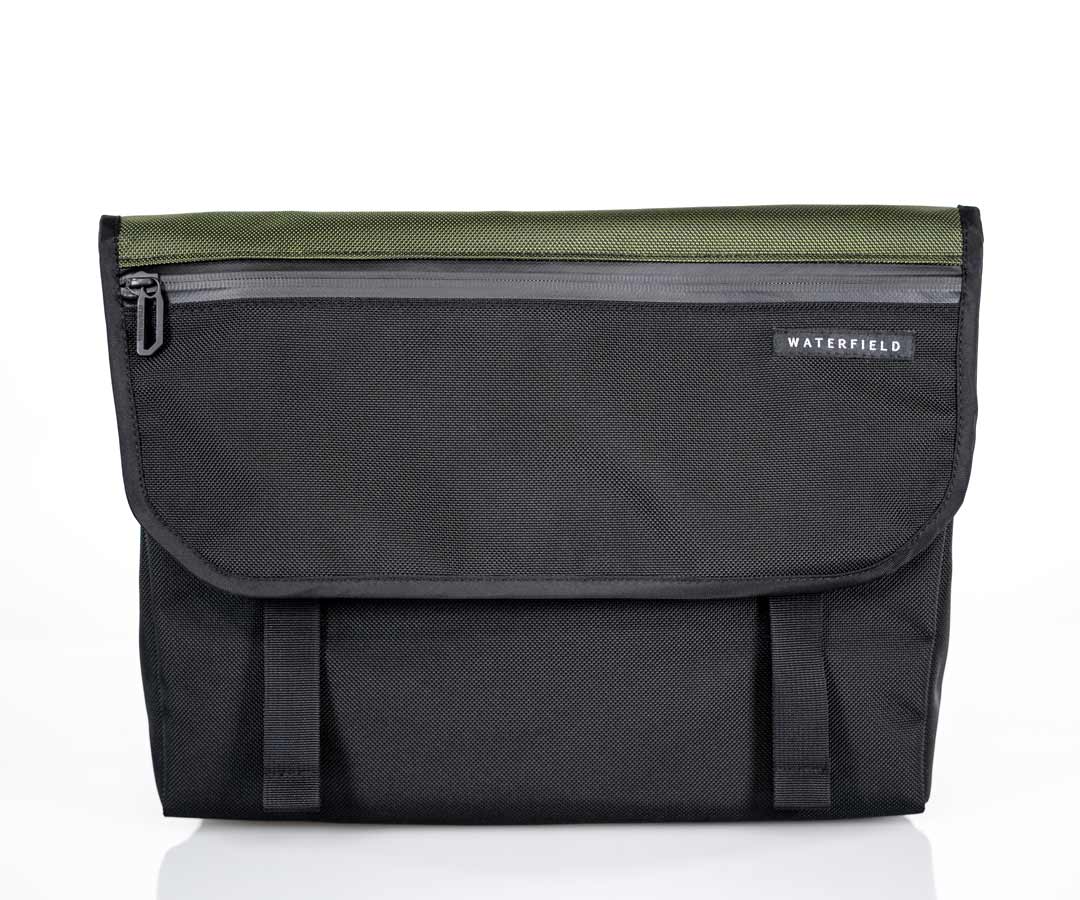 Essential Messenger Laptop Bag - Image 7