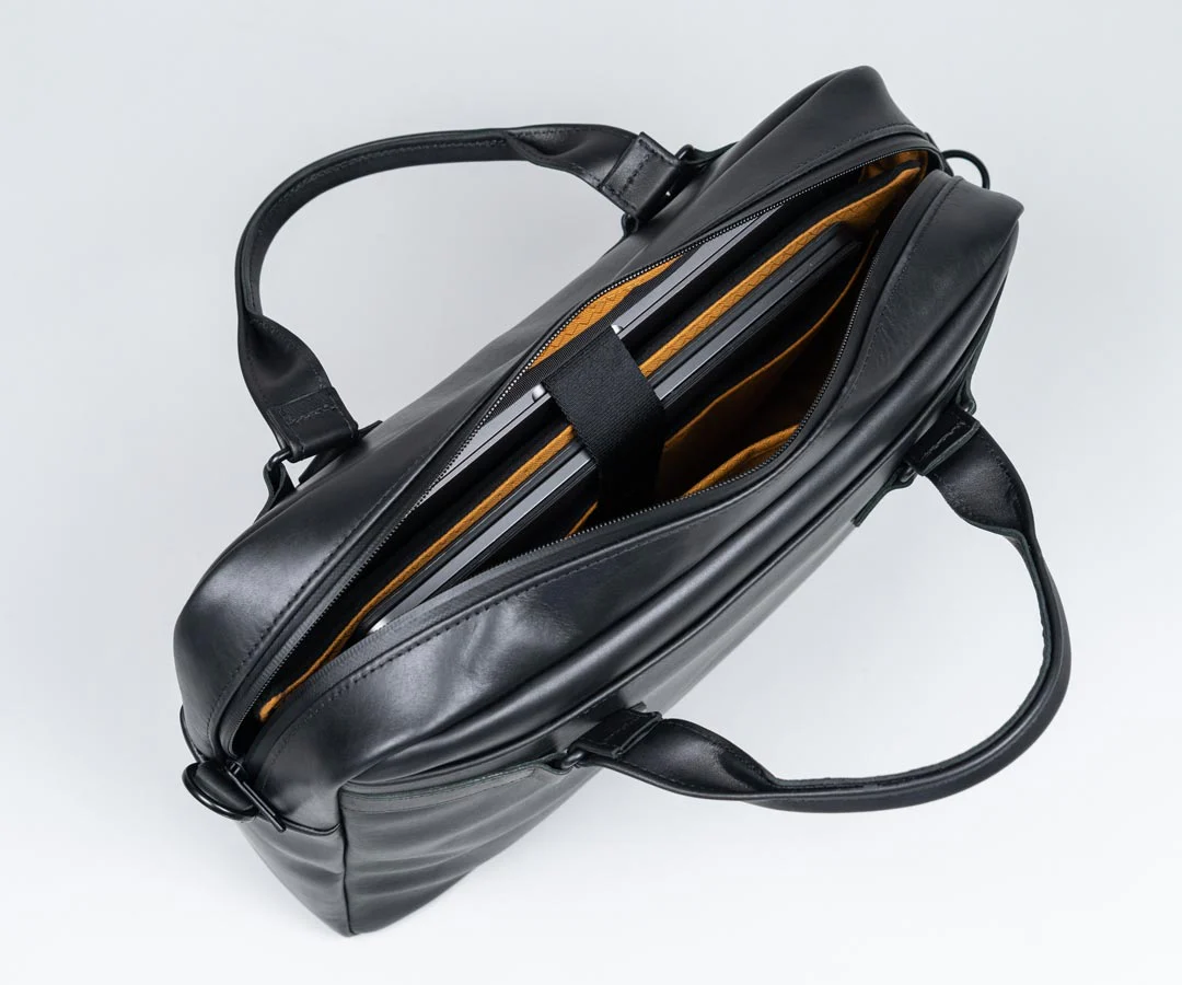 Executive Leather Laptop Briefcase - Image 4