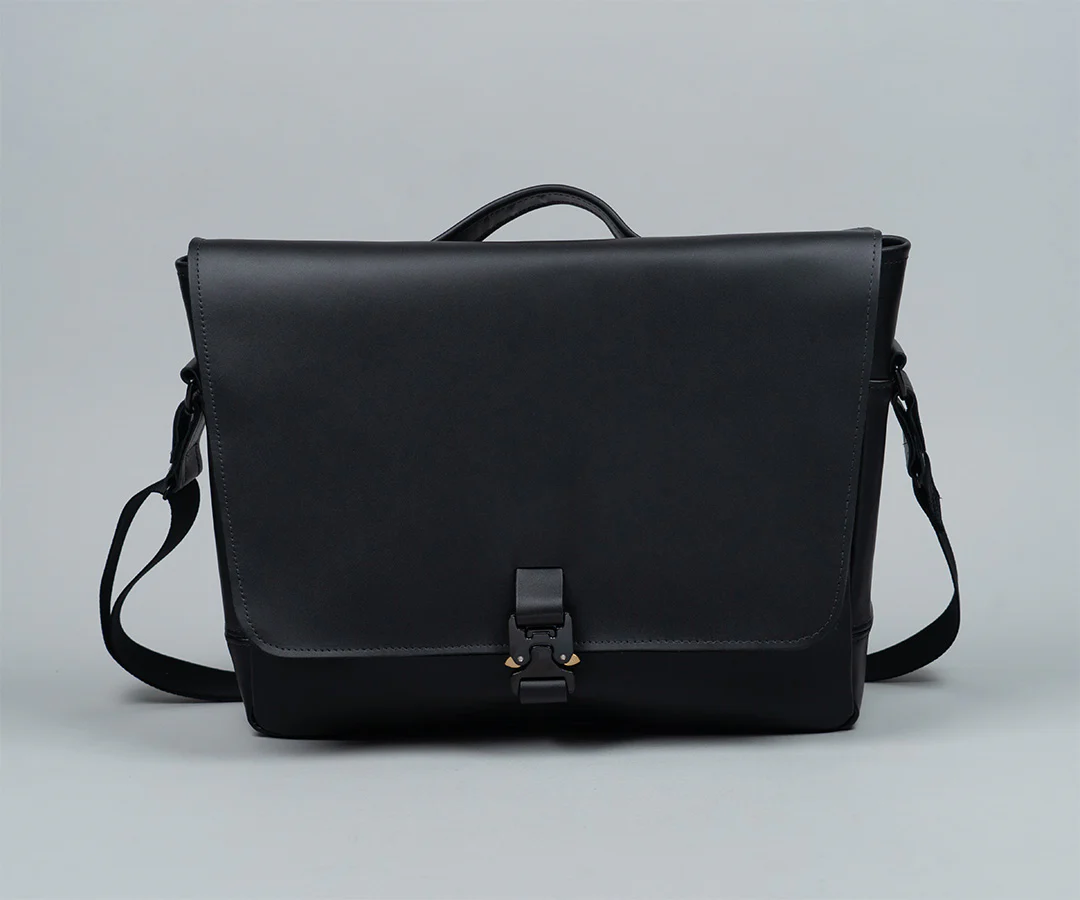 Executive Leather Messenger - Image 15