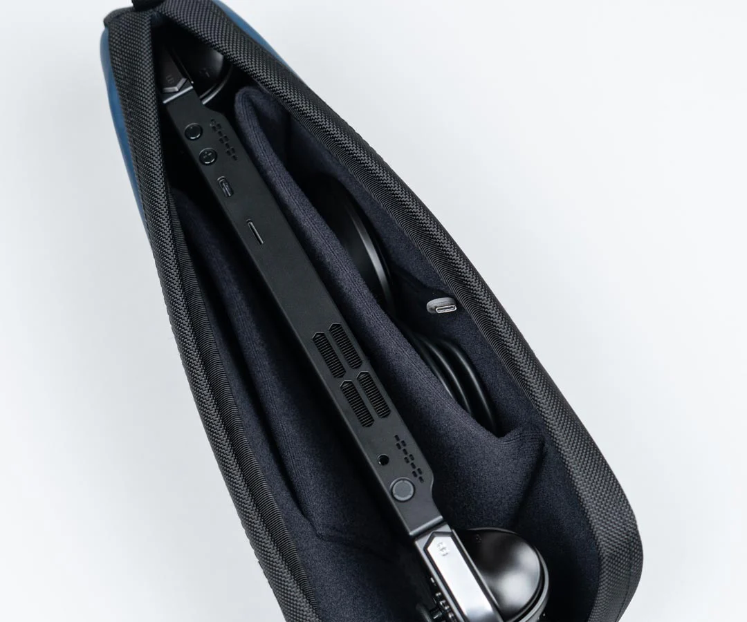 Lenovo Legion Go Magnetic Case - Image 3