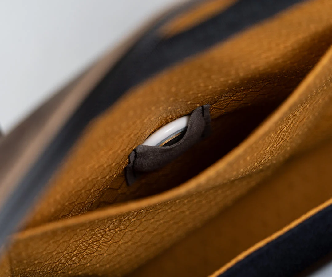 Lexington Leather Brief - Image 6
