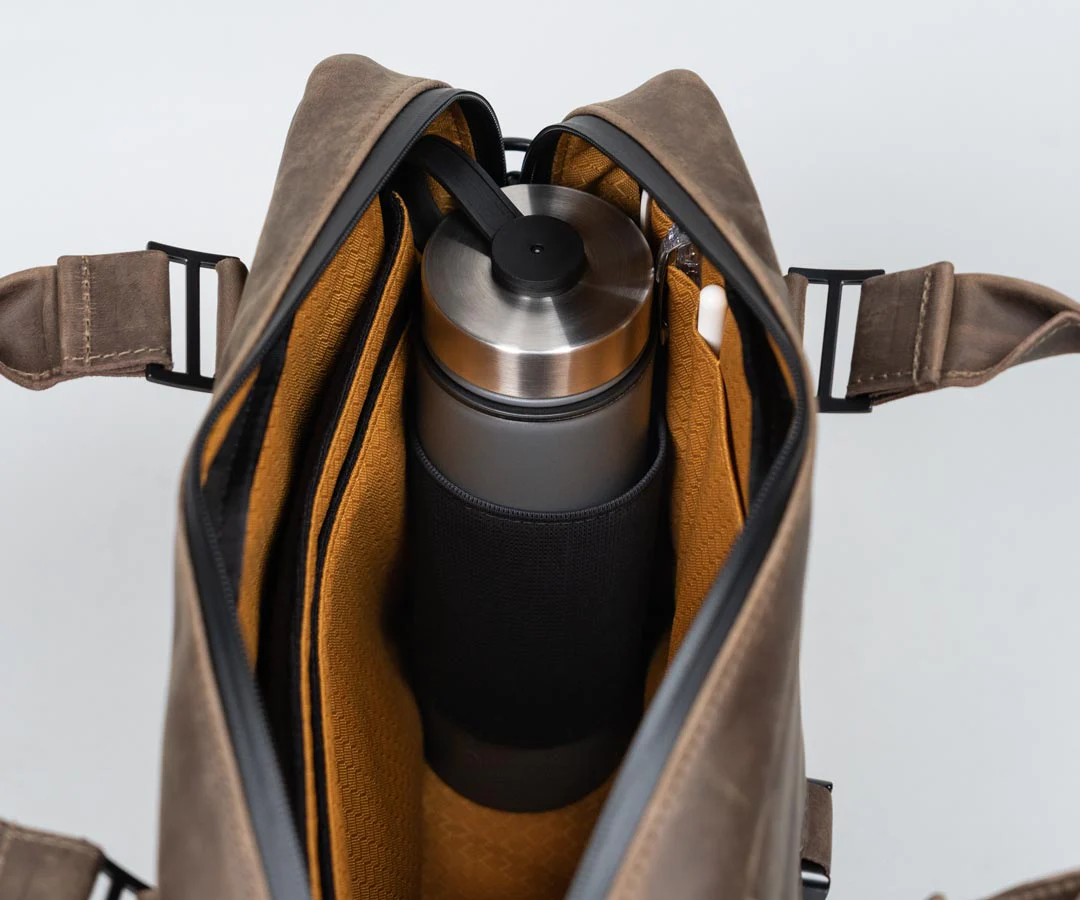 Lexington Leather Brief - Image 8