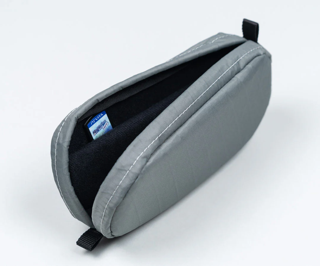 Magnetic Case for PS Vita - Image 4