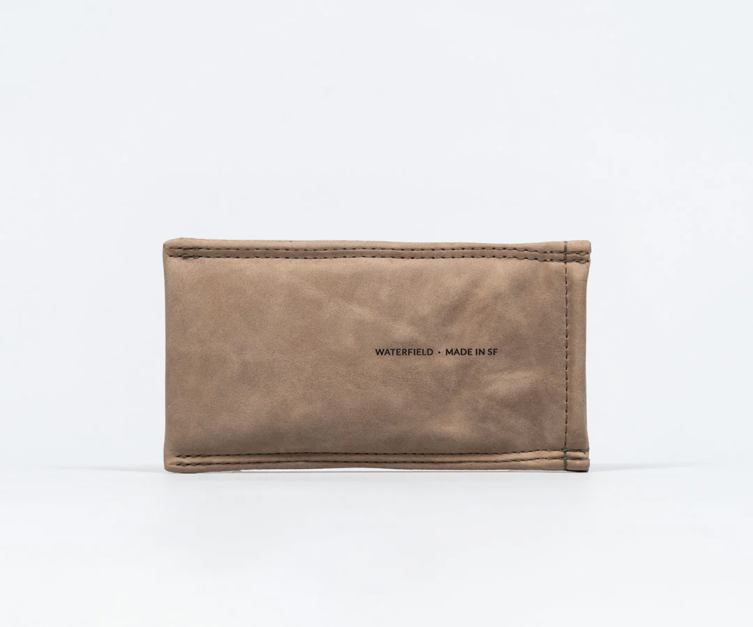 Vista Magnetic Glasses Case - Image 10