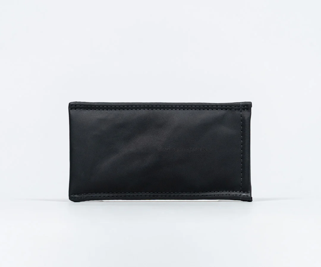 Vista Magnetic Glasses Case - Image 11