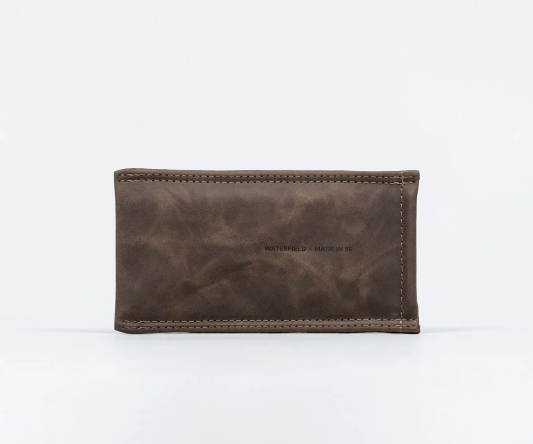Vista Magnetic Glasses Case - Image 12