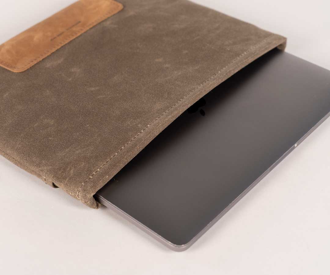 Magnetic Laptop Sleeve for MacBook - Image 6