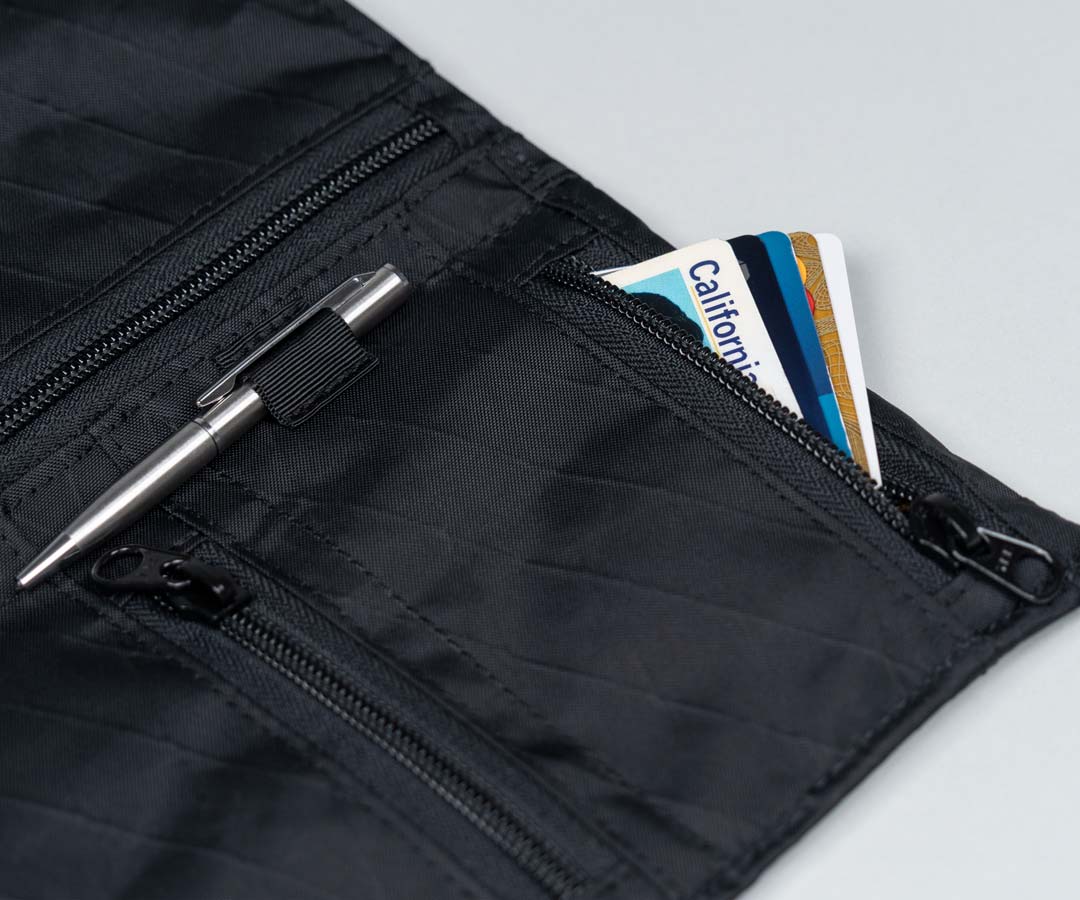 Magnetic Passport Wallet - Image 3