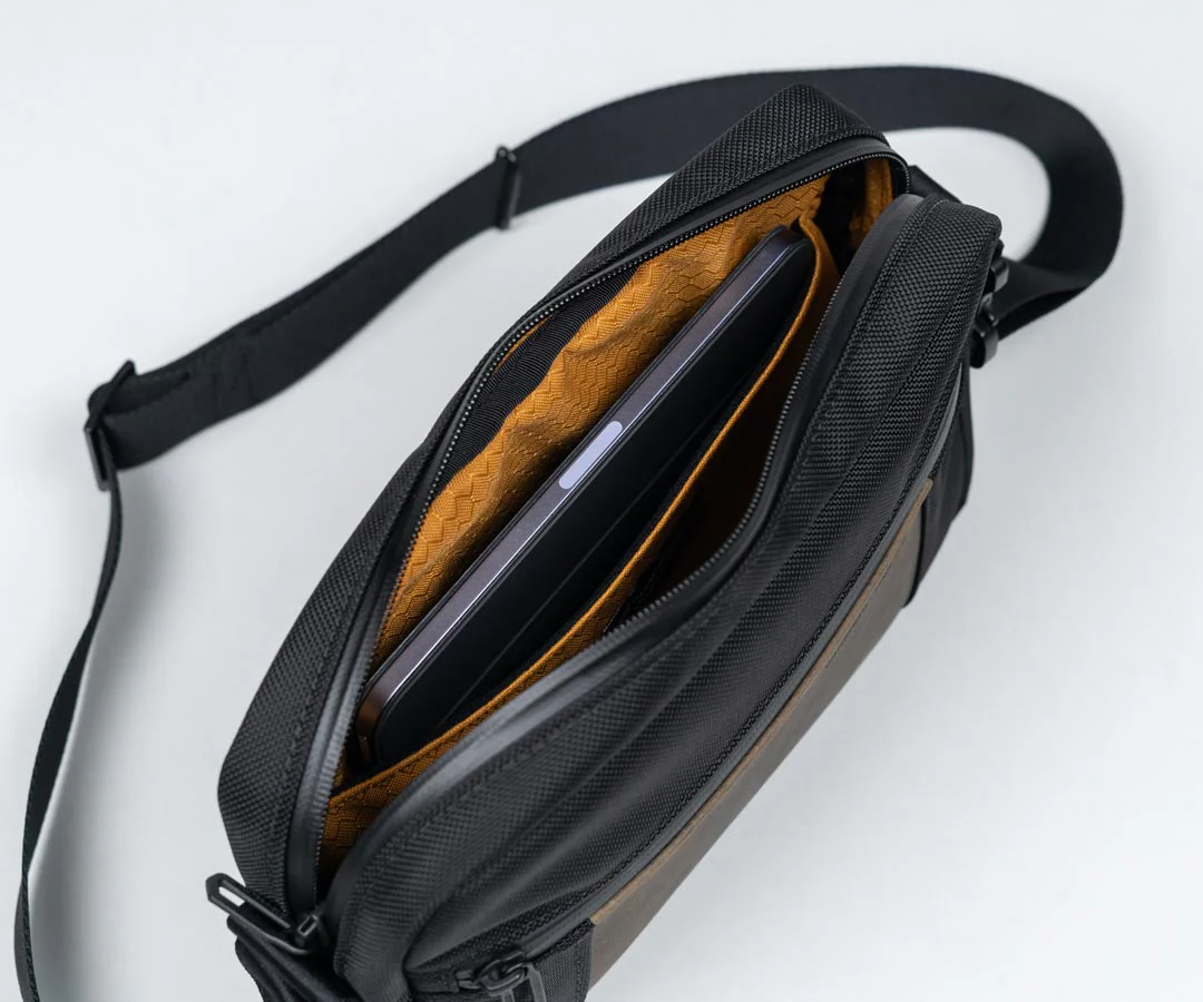 Shinjuku Crossbody - Image 3