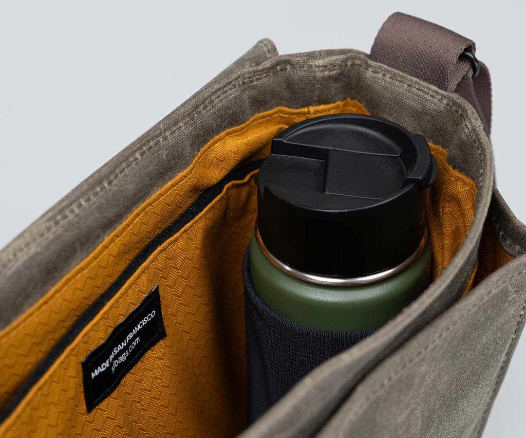 Shinjuku Messenger Bag - Image 6