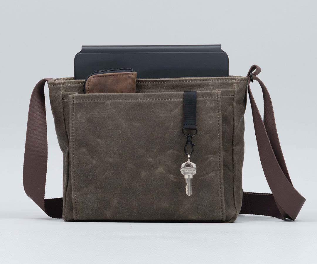 Shinjuku Messenger Bag - Image 8