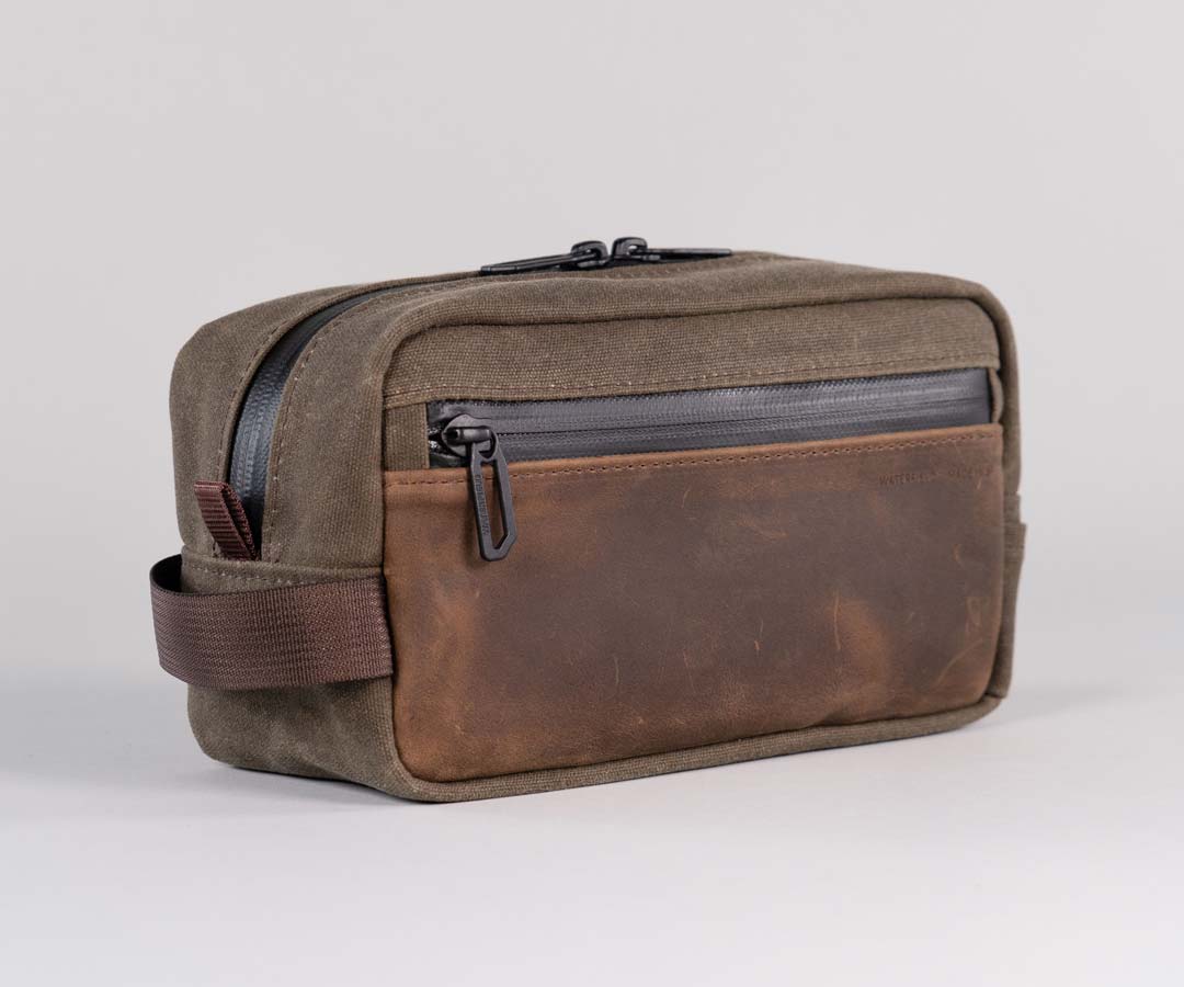 Travel Toiletry Bag - Image 10