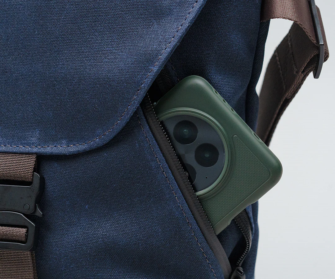 Vitesse Messenger Bag - Image 7